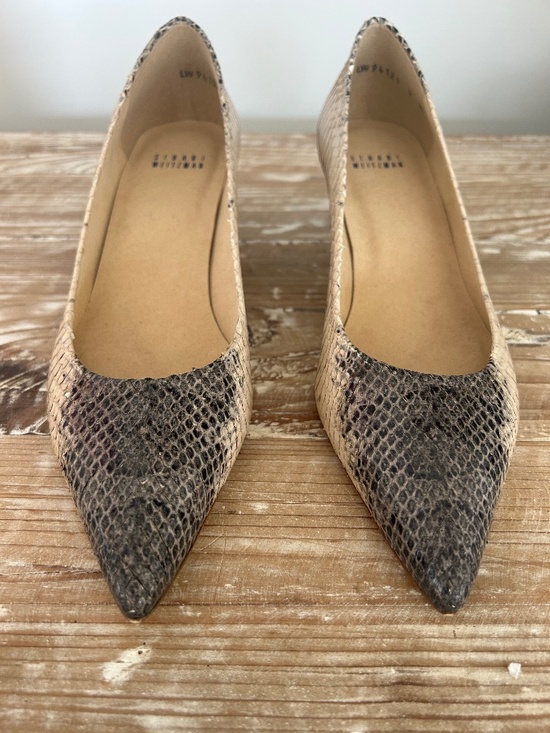 Stuart Weitzman Shoes - NWOB Stuart Wetizman Poco Snake Print Leather Kitten Heel in Grey & Cream Sz 9